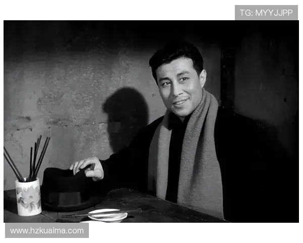 吉布森的传奇人生与创作历程探索：从音乐到电影的多元化发展之路