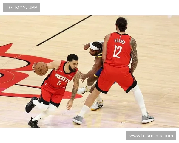 弗雷德范弗利特的篮球之路与未来展望:从无名小卒到NBA明星 弗雷德范弗利特的篮球之路与未来展望:从无名小卒到NBA明星