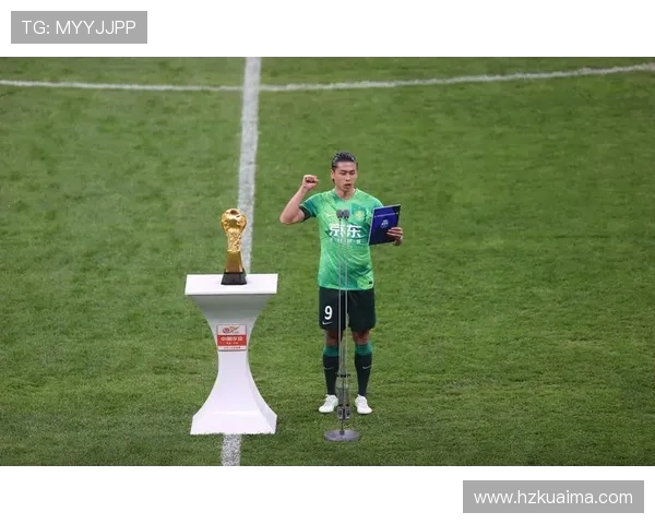 皇马迎战梅西亚期待强强对话球迷热情高涨助力球队争胜